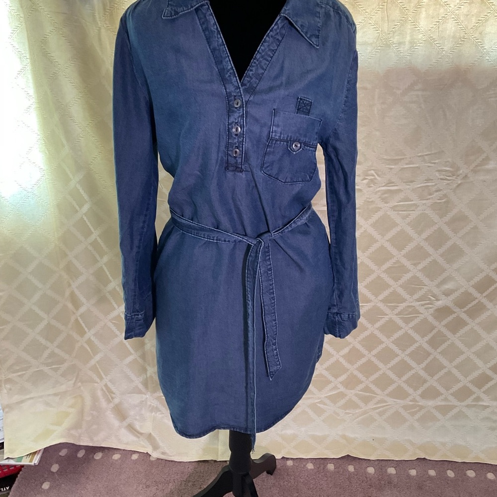 Velvet Heart Denim mini dress. NWOT. Soft pockets machine wash